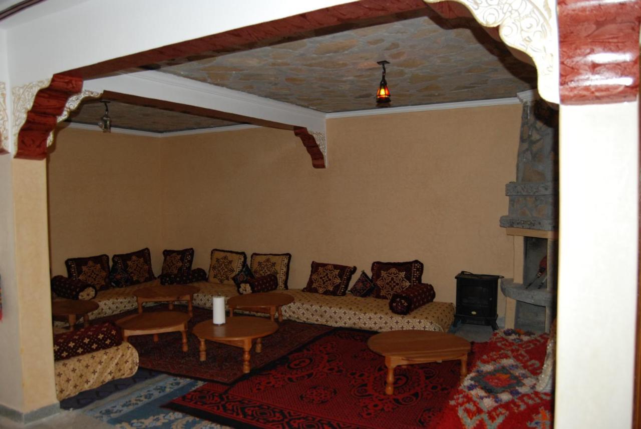 Moussem Des Fiancailles Hotel Imilchil Luaran gambar