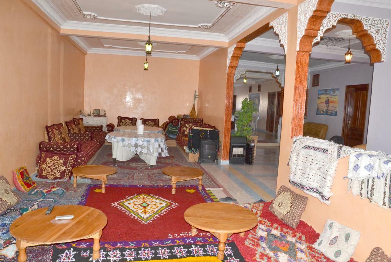 Moussem Des Fiancailles Hotel Imilchil Luaran gambar
